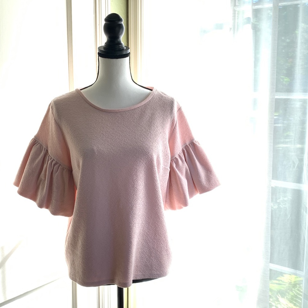 2 FOR $20 Express pale pink bell sleeve top sz L